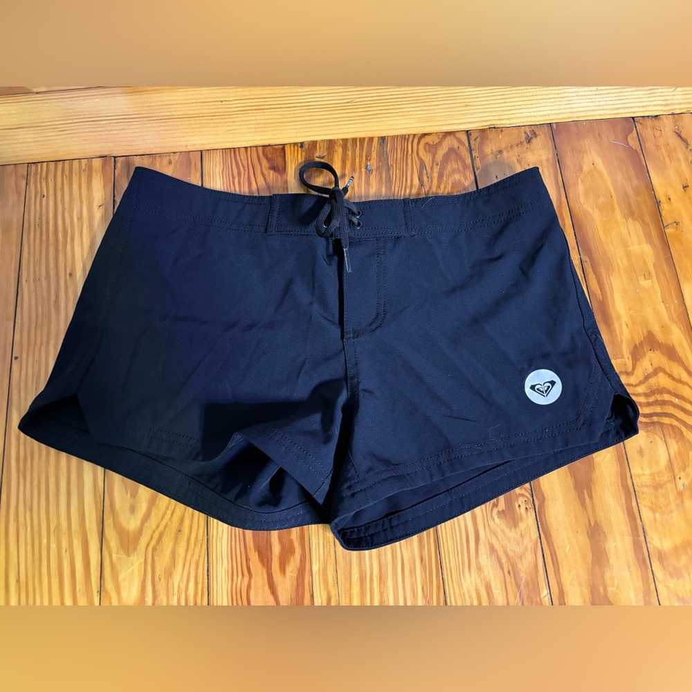 Barley worn Roxy Black lightweight active shorts